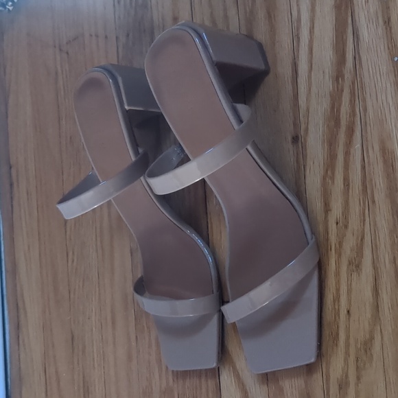 By Far Tanya heels - Picture 3 of 13